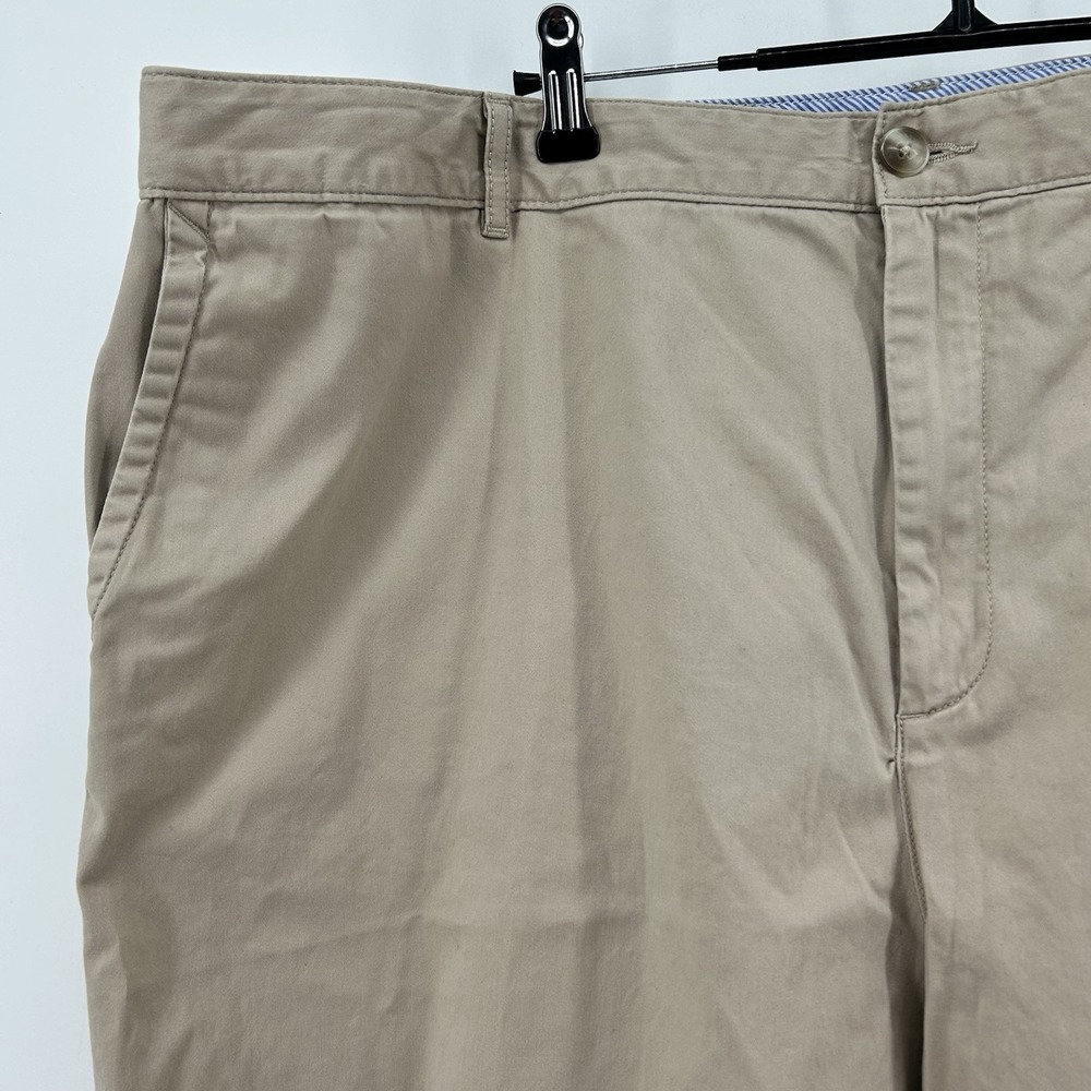 LL Bean Favorite Fit Shorts Womens 22W Khaki Bermuda Chino Momcore Americana - Picture 2 of 9